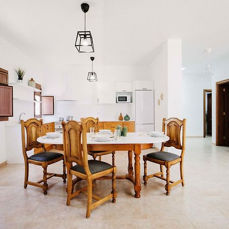 Apartamentos El Marinero - Casa Juana 칼레타 데 세보 외부 사진